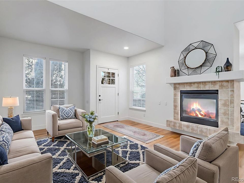 1st image of 8853 Edinburgh Circle