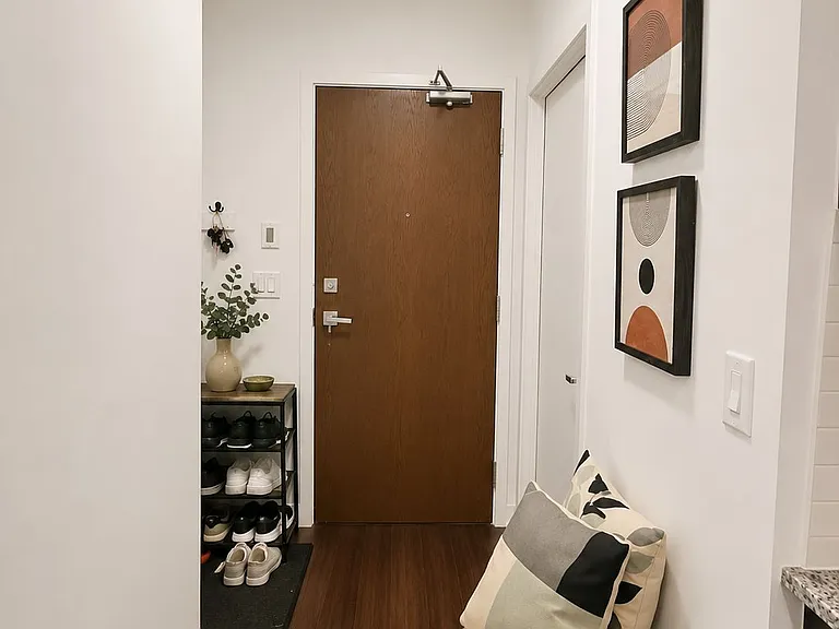 360 Square One Dr #909 — Photo 2