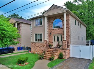 246 Detroit Ave, Staten Island, NY 10312