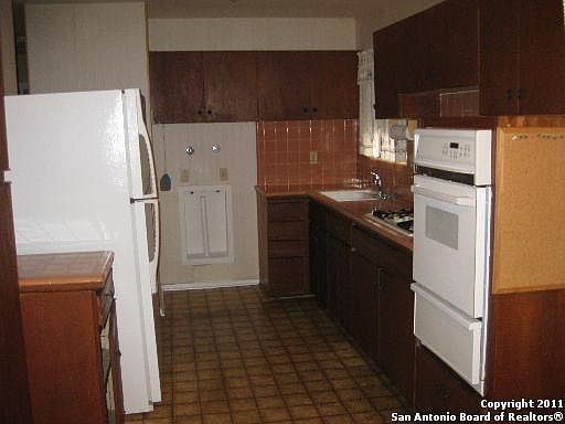 4th image of 135 Kilkenney Dr