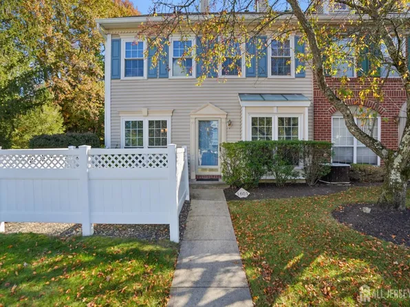 1601 Breckenridge Dr, Branchburg, NJ 08876