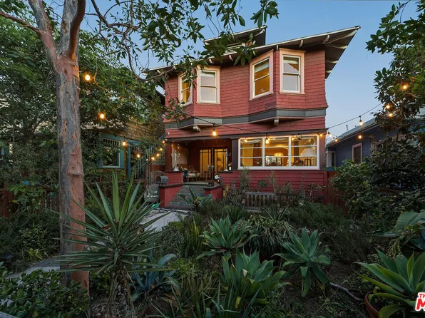 34 Park Ave, Venice, CA 90291