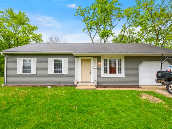 22153 E Churchill Dr, Richton Park, IL 60471
