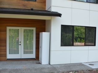 (Undisclosed Address), Redmond, WA 98052