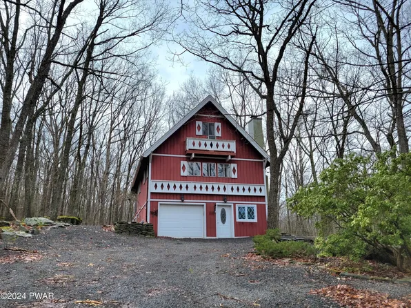 100 Cottonwood Dr, Lords Valley, PA 18428