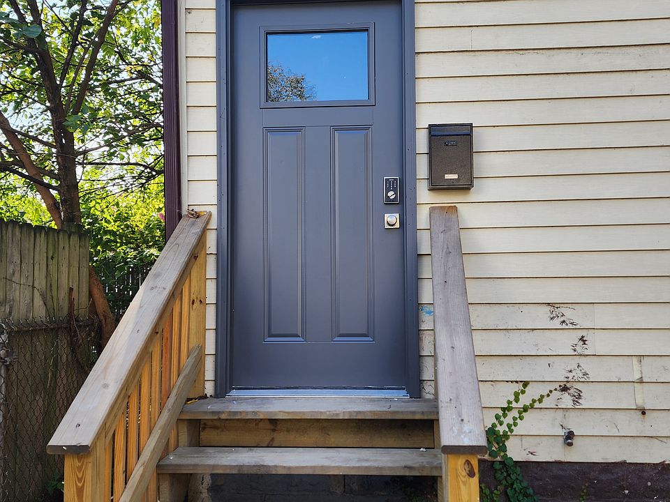 1st image of 6616 Fullerton Ave #2
