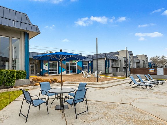 4th image of 5535 Harvest Hill Rd #202