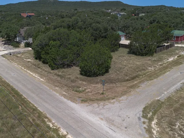 758 Pr 1510 & 1518 LOT 20, Bandera, TX 78003