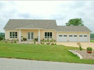 22890 Valley View Trl, Adel, IA 50003