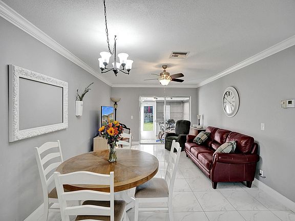 4th image of 2561 Barkley Drive #H