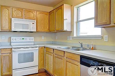 4th image of 10345 Chadbourne Dr