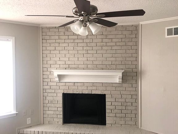 2nd image of 7929 Vera Louise Cir