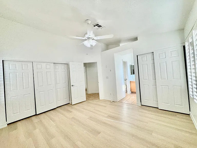 4544 Crimson Leaf Dr — Photo 11