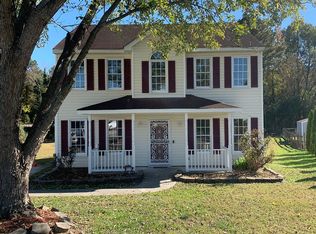 3124 Meadow Glen Pl, North Chesterfield, VA 23234