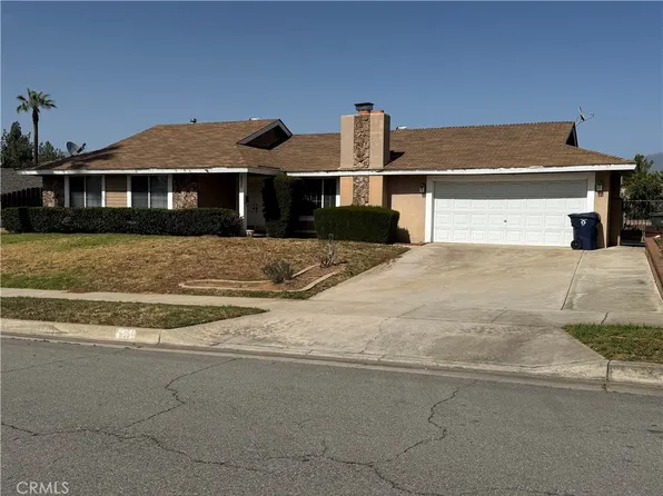 855 Grove St, Redlands, CA 92374