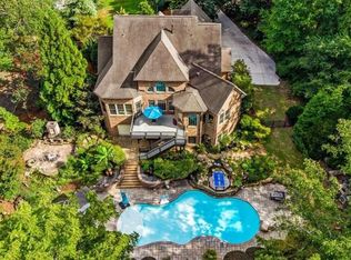 5917 Crutchfield Farm Rd, Oak Ridge, NC 27310