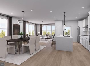 1961 Illumination Dr #8, Vienna, VA 22182