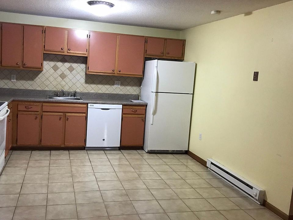 1st image of 1239 East St APT D3