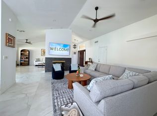 8208 N 14th St, Phoenix, AZ 85020