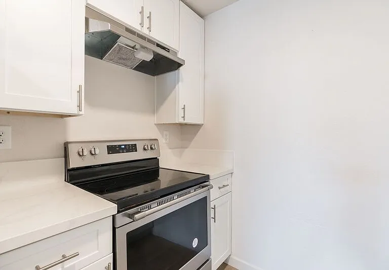 317 Tremont St #5 — Photo 15