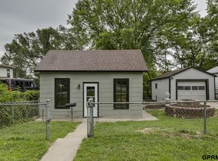 5409 S 19th St, Omaha, NE 68107