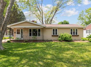 2631 Brookdale Ct, Appleton, WI 54911