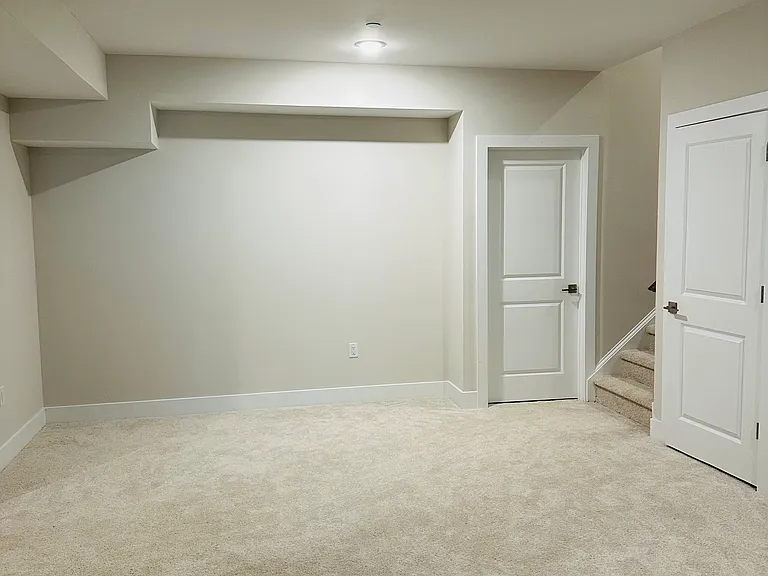 3402 Jordan Dr — Photo 22