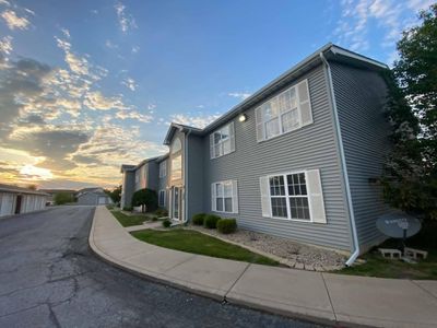 8251 Lincoln Cir APT D, Merrillville, IN, 46410