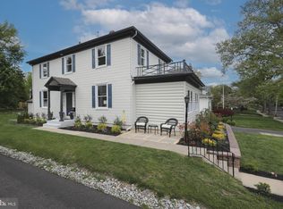 281 Rhoads Ave, Haddonfield, NJ 08033