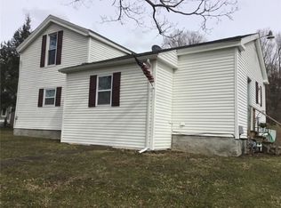 2 Maple Rdg, Almond, NY 14804