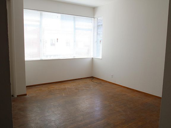 3rd image of 1239 Powell St APT 2