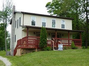 1st image of 243 Glenridge Cir