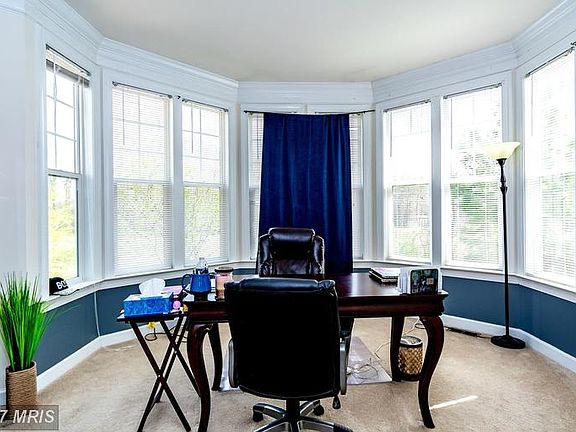 4th image of 15571 Kelley Farm Ct
