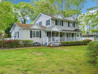 8 Clover Drive, Smithtown, NY, 11787