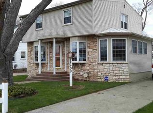 15409 Dayton Rd, Monroe, MI 48161