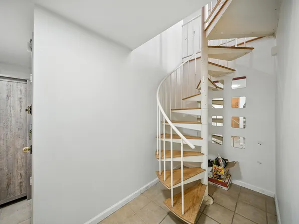 224 48th Street image 12 of 25