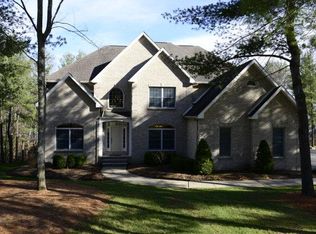 3059 S Oakwood Dr, Painted Post, NY 14870