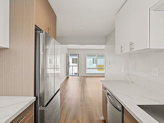 2nd image of 1358 W 36th St #D