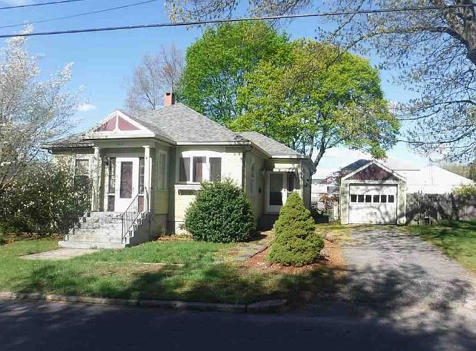 1st image of 163 Slater Park Ave
