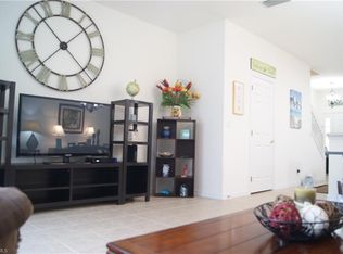 8431 Village Edge Cir APT 3, Fort Myers, FL 33919