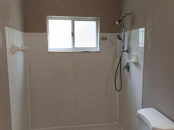 4th image of 2300 Prime Cir APT A