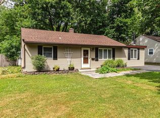 23 Seneca St, Webster, NY 14580