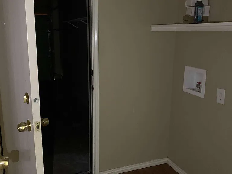 1434 Mission Hills Ln — Photo 21