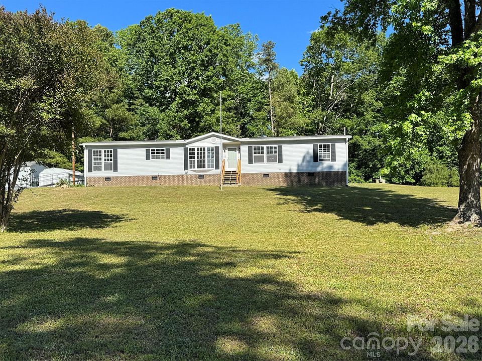 1st image of 365 Deberry Rd
