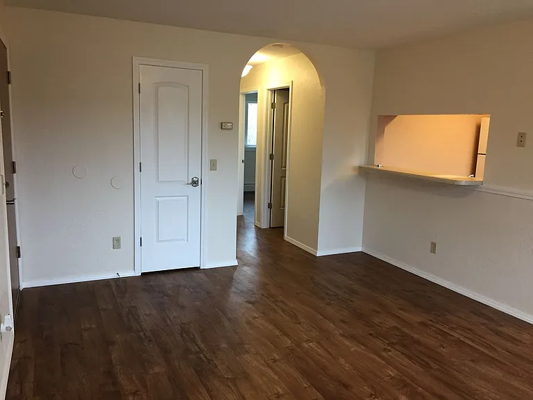 193 Palace Cir #C4 — Photo 4