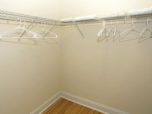 5th image of 9 Somerset Ln #1418