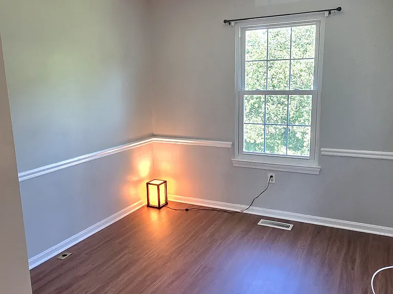 4686 Joanna Ct — Photo 32