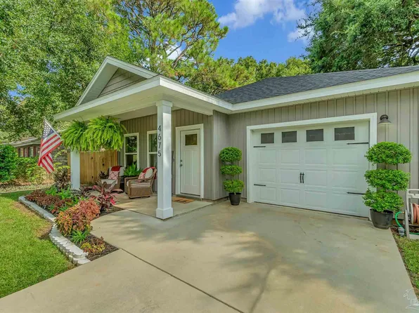 4675 Geneva Dr, Pensacola, FL 32526