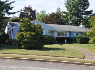 47 Westbrook Rd, Howell, NJ 07731
