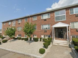 71 Pond St Unit 34A, Quincy, MA 02169